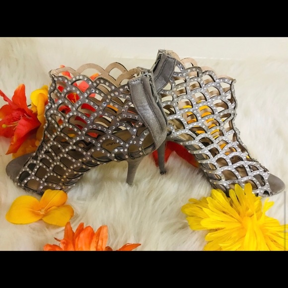 Zigi SoHo Rhinestone Heels - Picture 5 of 8